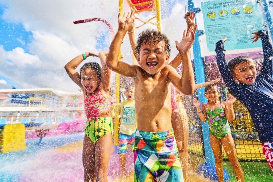 RCI Wonder of the Seas Splashaway Bay - River Jordan 1.jpg.jpg